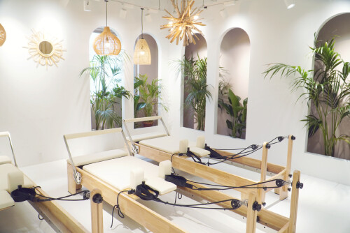 ピラティススタジオ studio +plus｜スタジオプラス立川店